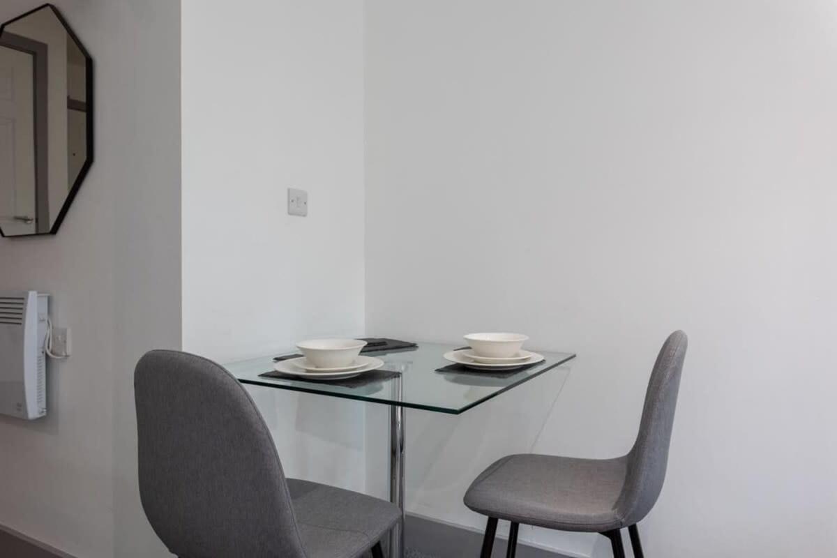 Amazing 1 Bedroom Apartment Leeds Leeds  Extérieur photo